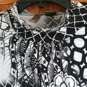 SERE NADE WOMENS  TANK TOP SIZE  S